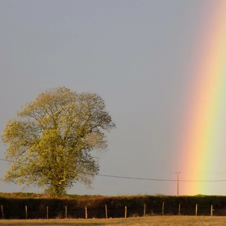 Aux Roses 度假居 Vrolle