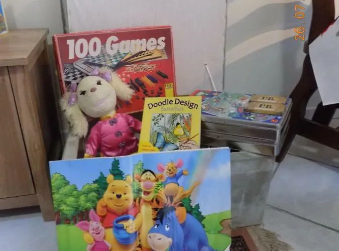 Aux Roses Holiday home *